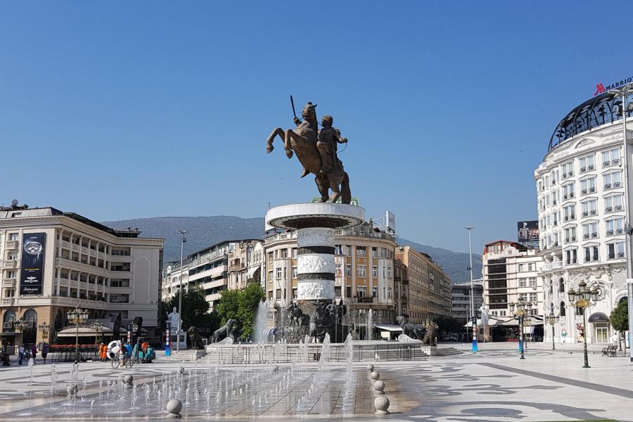 Makedonien-pladsen i den nordmakedonske hovedstad Skopje